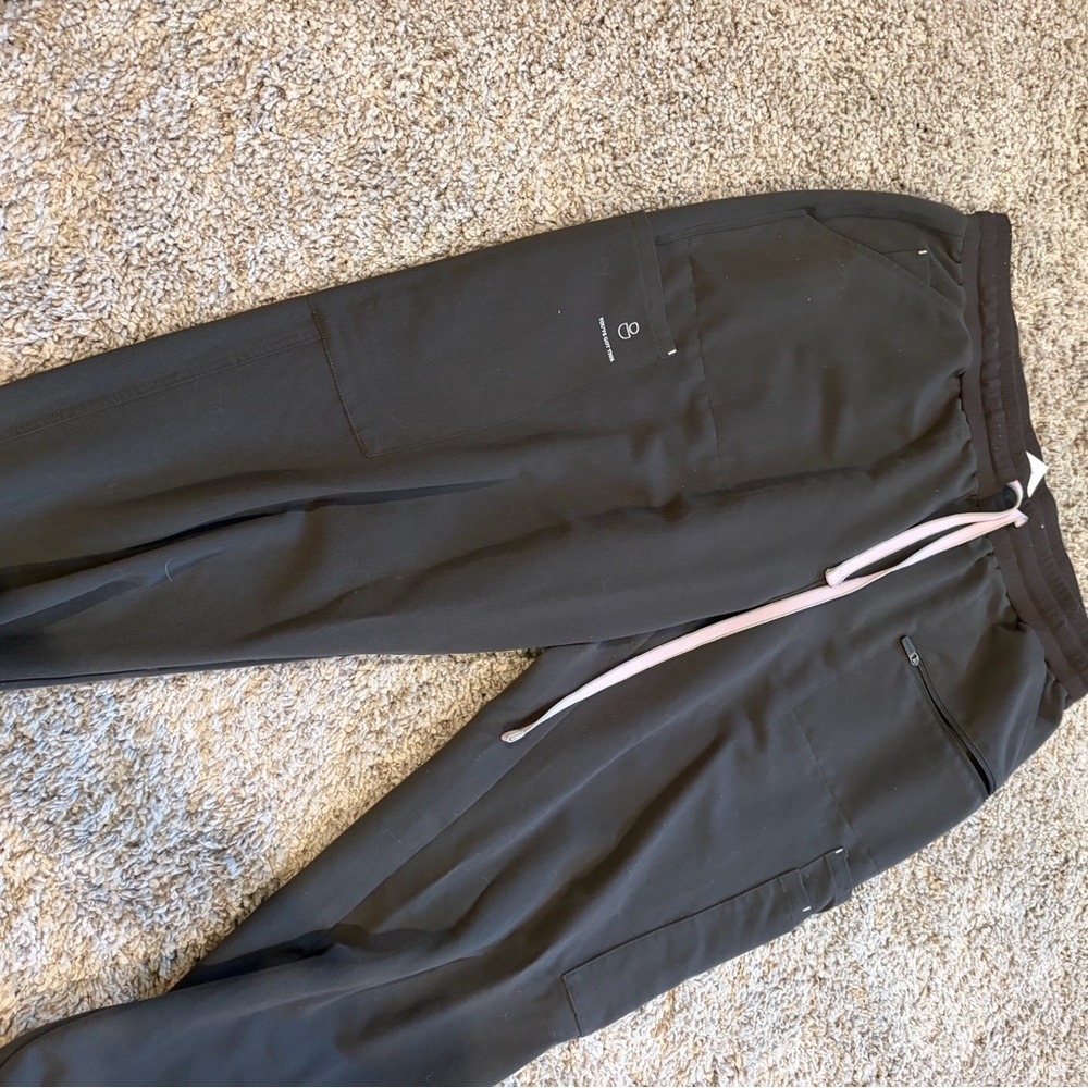 Medium Dolan Scrub Set